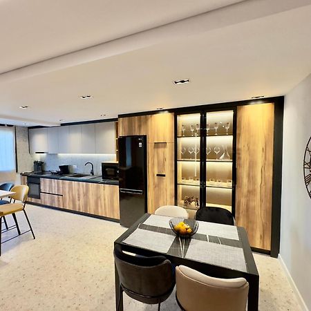 Soinn'S Apartament Тирана Екстериор снимка