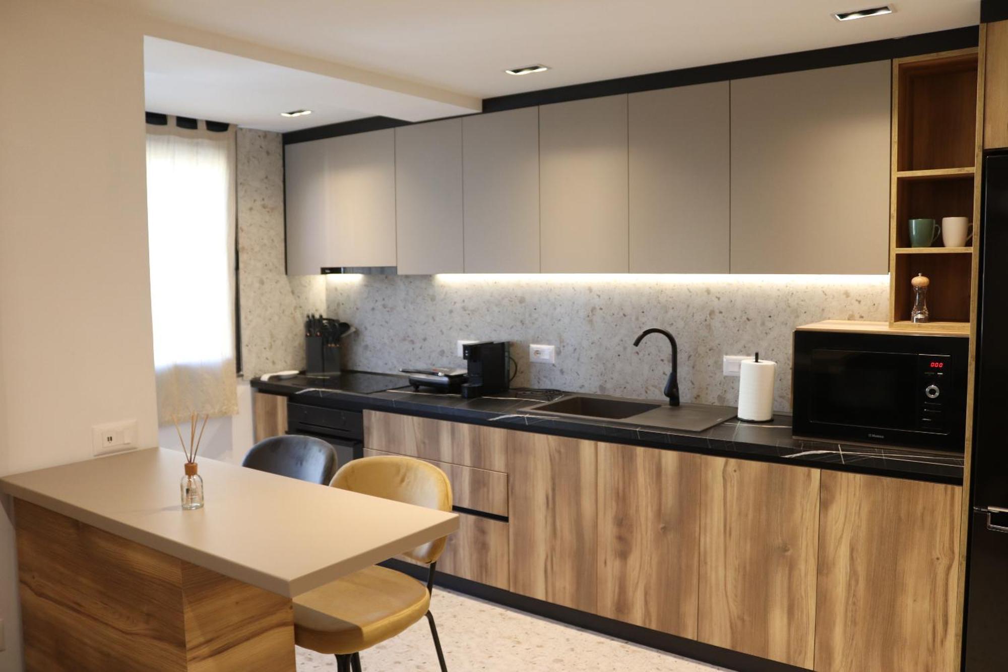 Soinn'S Apartament Тирана Екстериор снимка