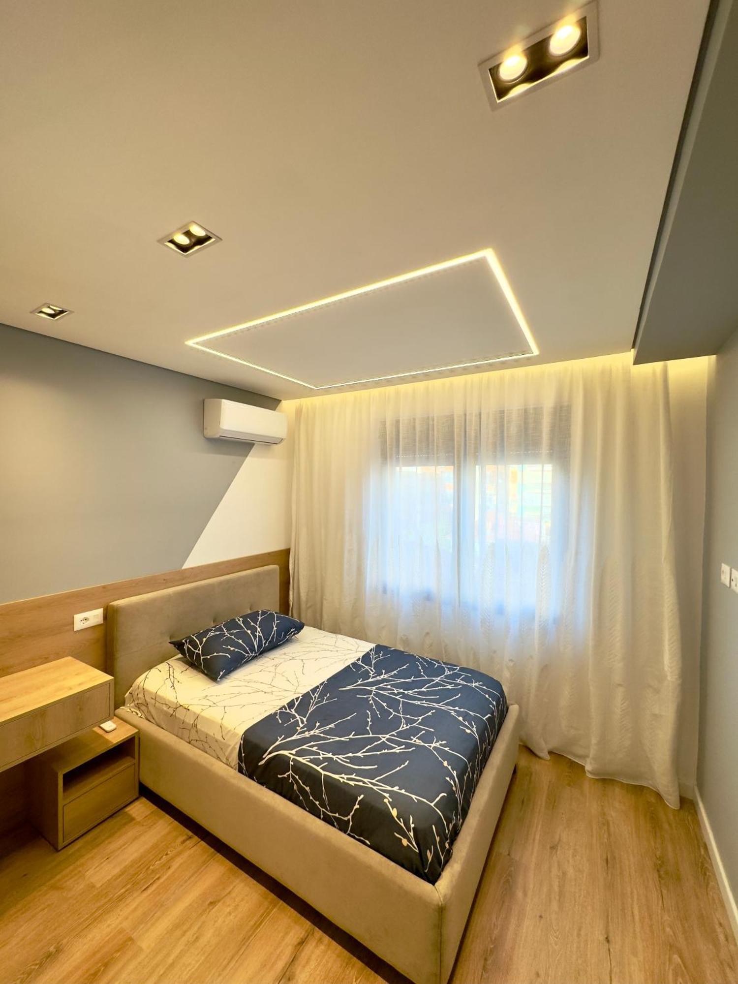 Soinn'S Apartament Тирана Екстериор снимка
