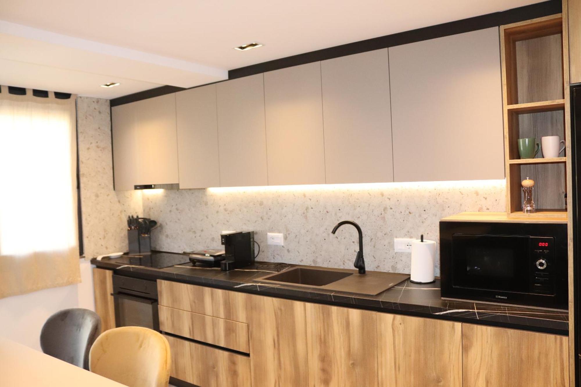 Soinn'S Apartament Тирана Екстериор снимка